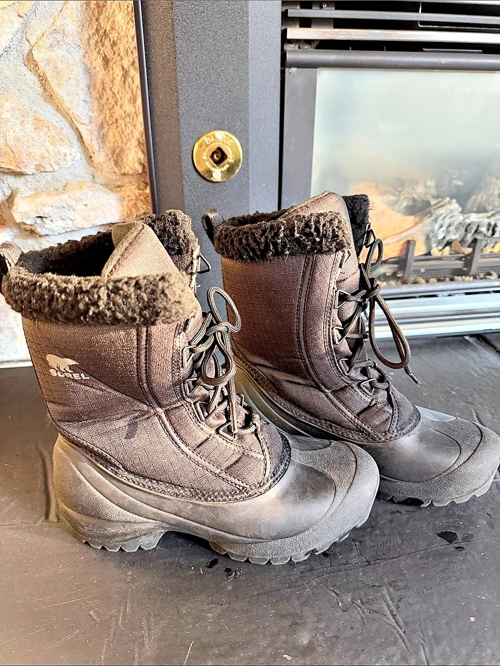 Sorel Whitney II Short Lace Waterproof Snow Boots
